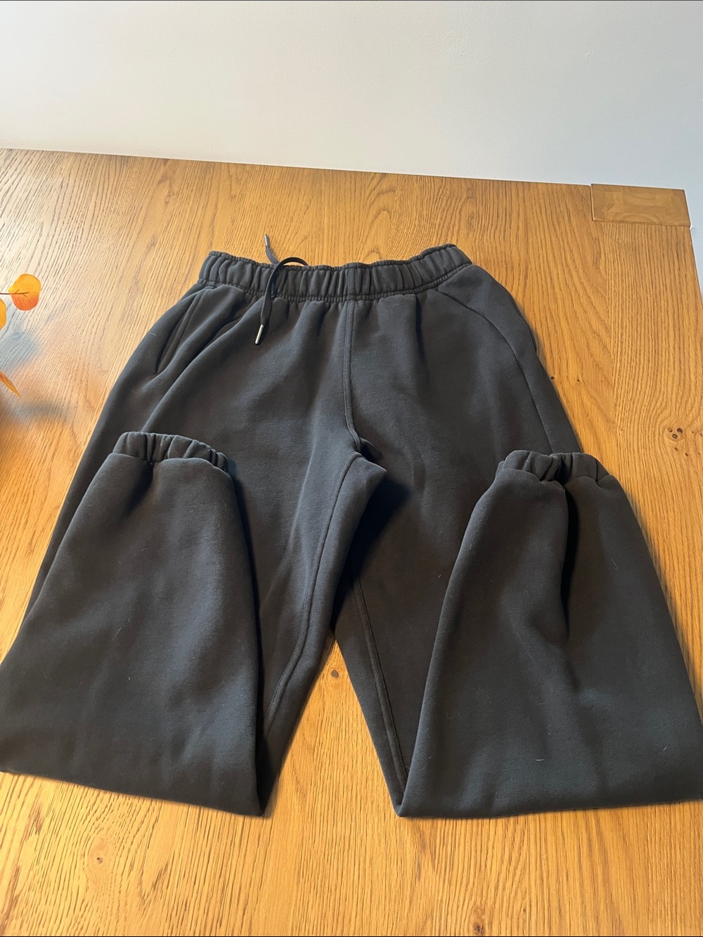 Lululemon Scuba mid rise jogger black